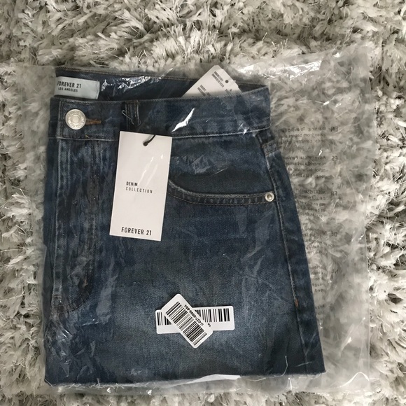 Forever 21 Denim Skirt - Picture 2 of 2